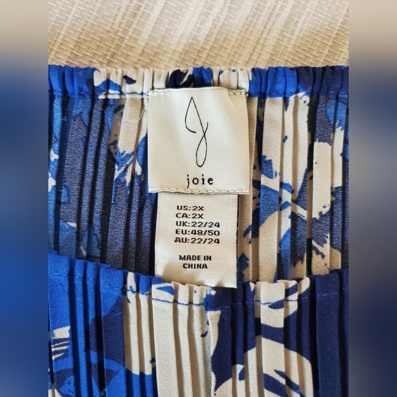 Joie Blue and Cream Patterned Floral Pleated Tank Top Dress Blouse Size 2X NWOT - Picture 4 of 7